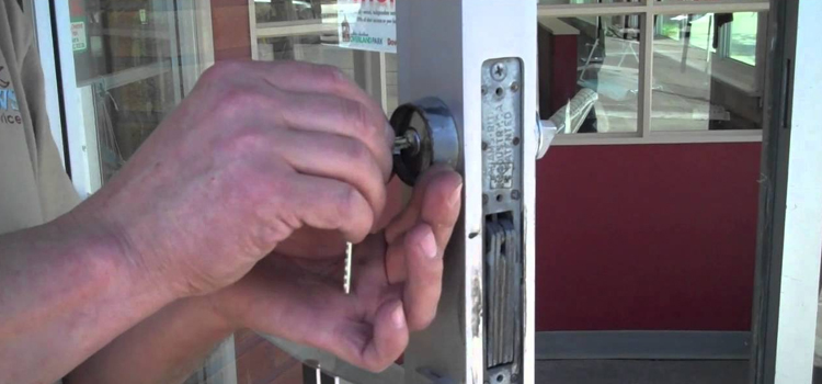 commercial door lock repair Walnut Park